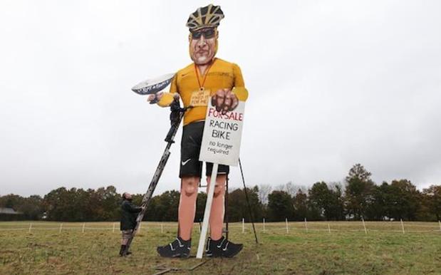 30ft Lance Armstrong Effigy To Burn In English Country Side