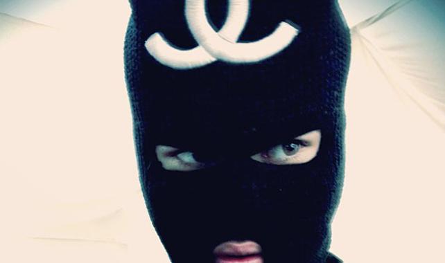 Bieber ‘channels’ thug life in Chanel ski mask, puzzles everyone