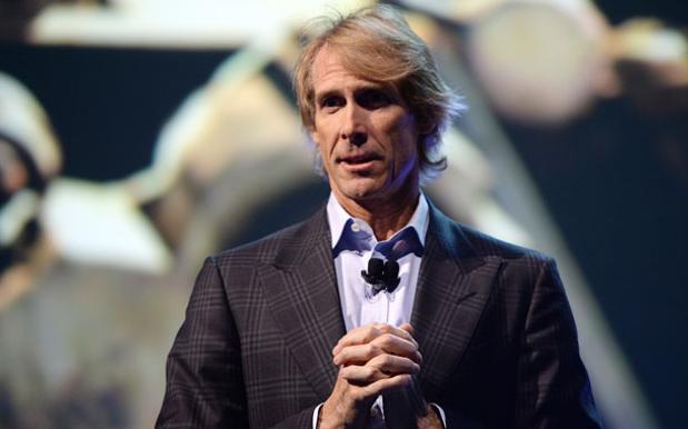 Michael Bay Walks Off CES Stage In Excruciating Display Of Teleprompter Ineptitude