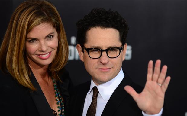 JJ Abrams Would Like You To Stop Leaking Star Wars Set Photos Please