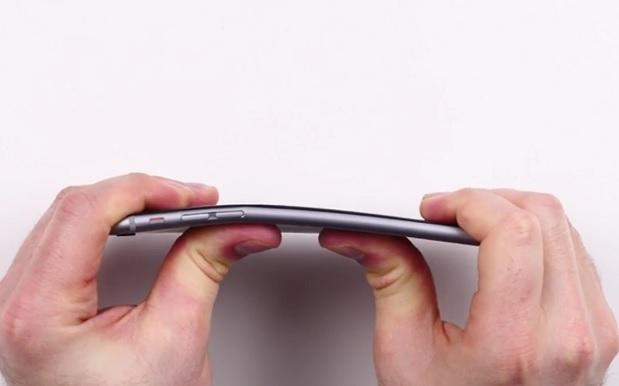 New iPhone 6 Plus Feature Makes It Bend In Your Pocket