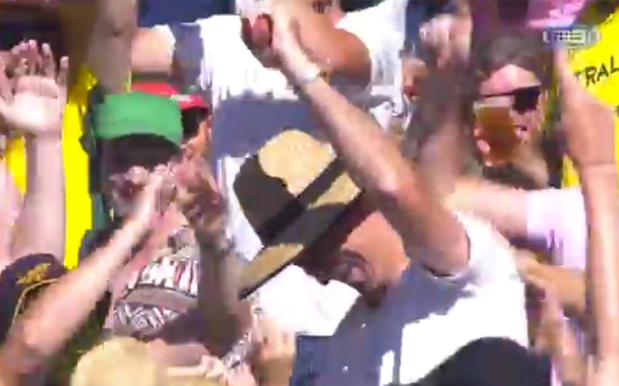 Massive Legend Doesn’t Spill His Beer At Sydney Test, Also Catches Cricket Ball