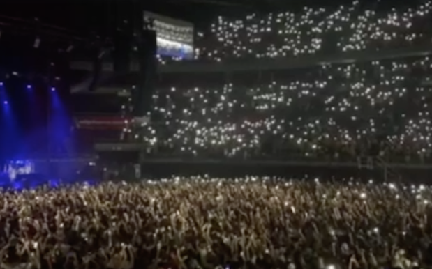 WATCH: Kendrick Put Lighters In The Air For Phife Dawg At His Sydney Show