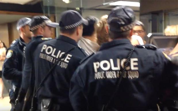 WATCH: Riot Cops Eject Student Protesters From Liberal Event At USYD