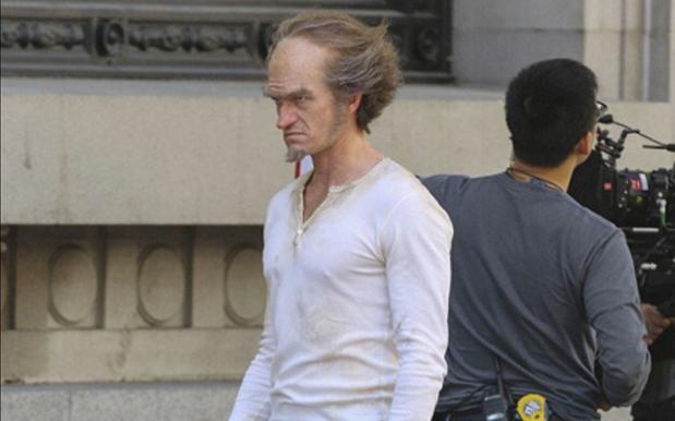 First Look At Neil Patrick Harris As Count Olaf Is A Living Nightmare