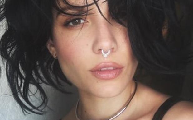 Halsey Speaks For 1st Time About Performing Hours After A Miscarriage
