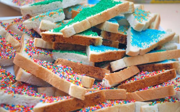 American Foodies Are Trying To Grasp Fairy Bread & Getting It Wildly Wrong