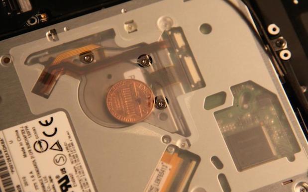 People Are Finding Coins Hidden Inside Their MacBooks & It’s A Tech Mystery
