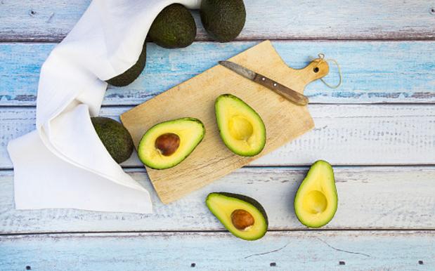 Store Your Avo In The Fridge With This Veggie & It’ll Last Heaps Longer