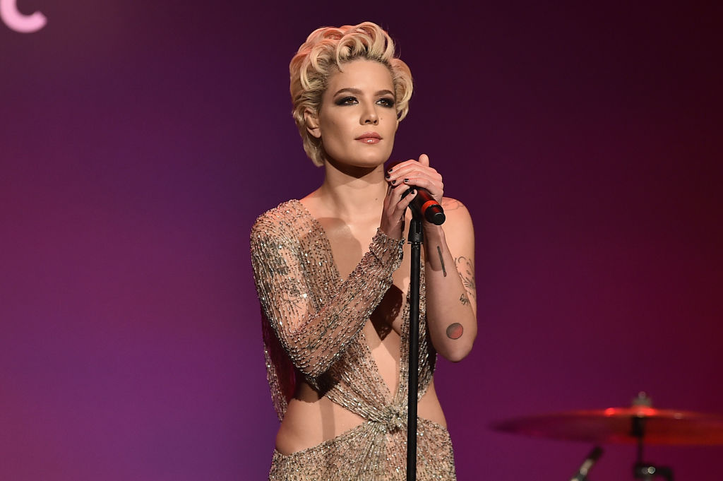 Halsey, Absolute Queen, Puts Tabloids On Blast For ‘Censoring’ Her Crotch