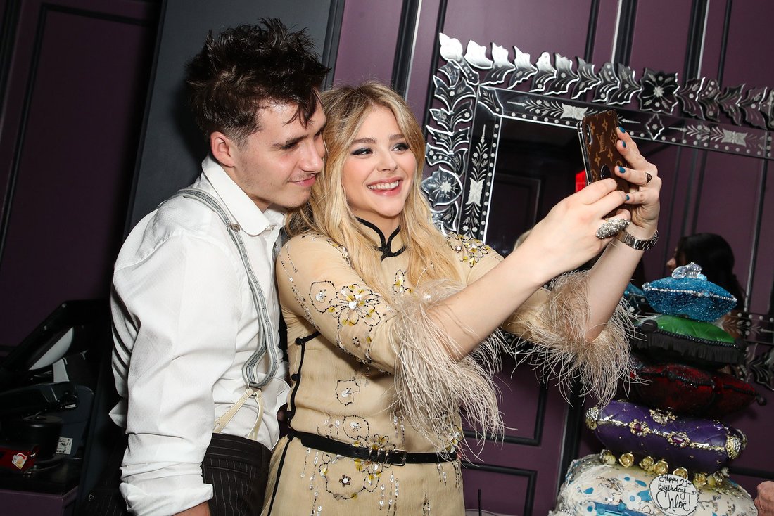 Chloë Grace Moretz’s Birthday Featured A Cool AF Cake & Heaps Of Famous M8s