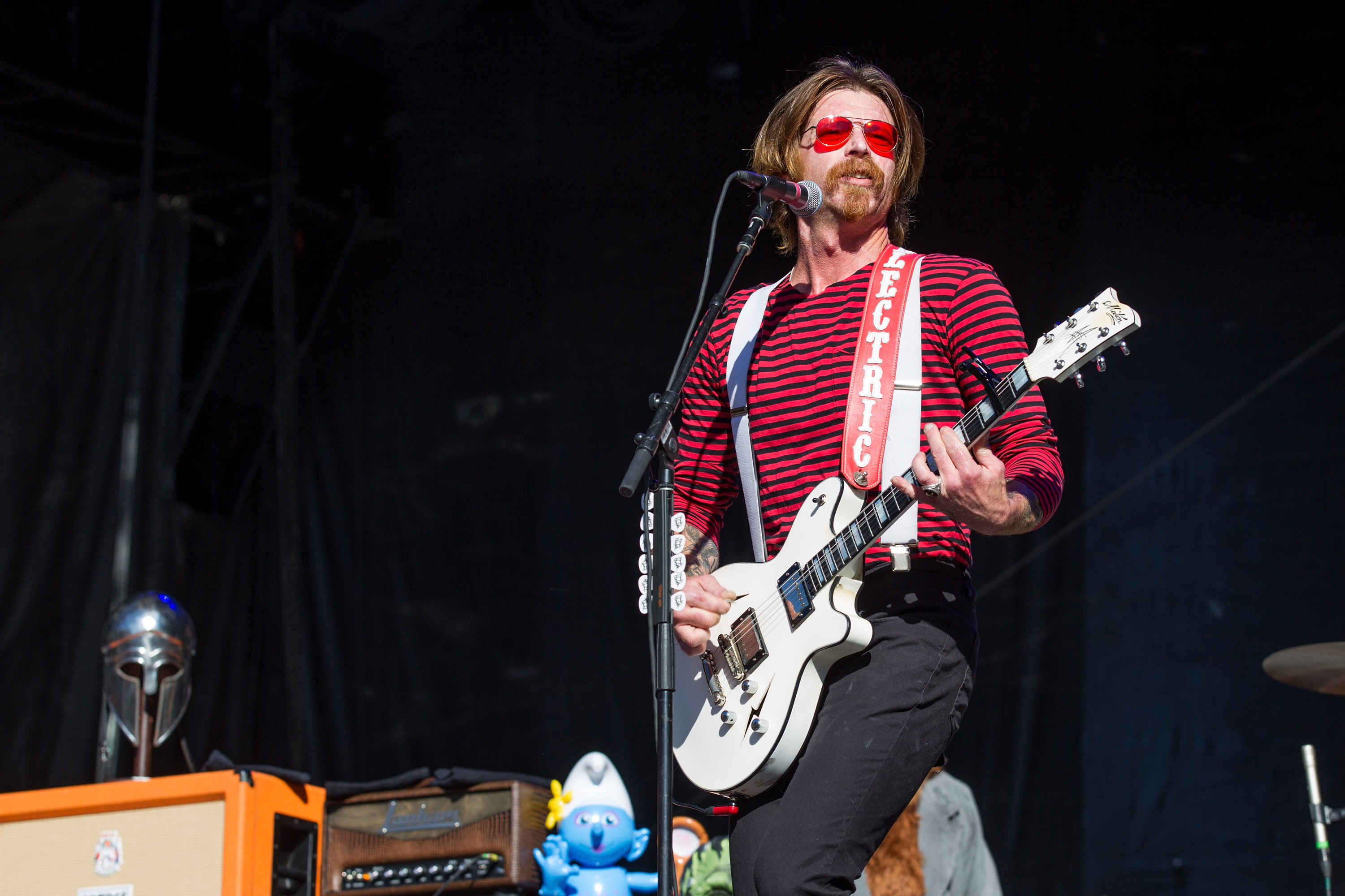 Eagles Of Death Metal Frontman Calls Teens Marching For Gun Control “Pathetic”