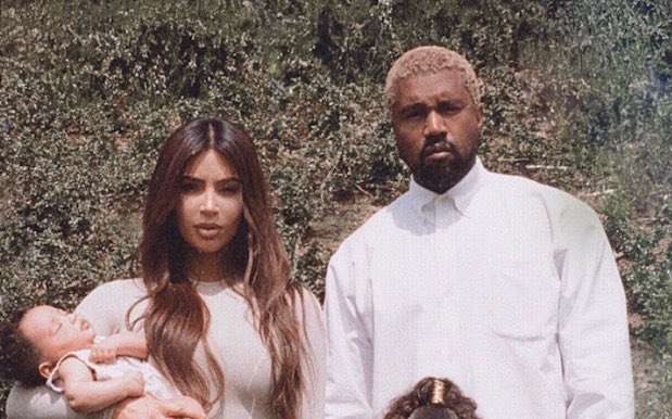The First Kardashian-West Fam Photo Since Chicago’s Birth Is Peak ‘Kanye 2020’