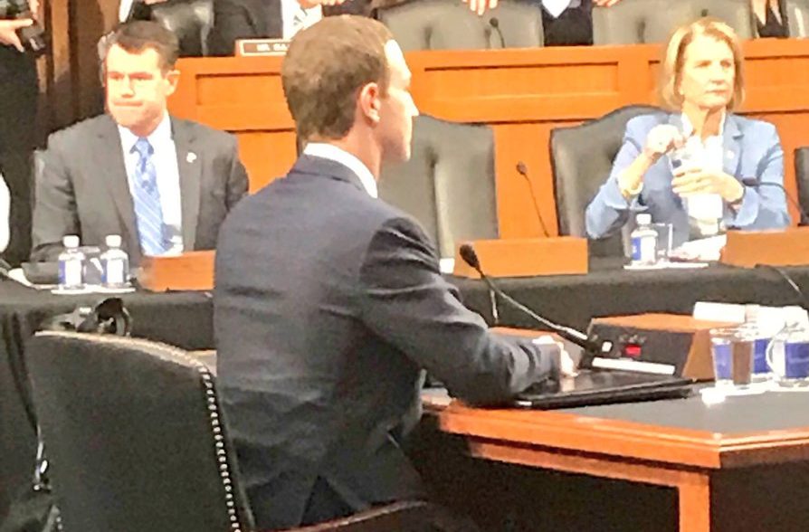 Did Lil Sweetie Mark Zuckerberg Sit On A Booster Seat In Front Of Congress?