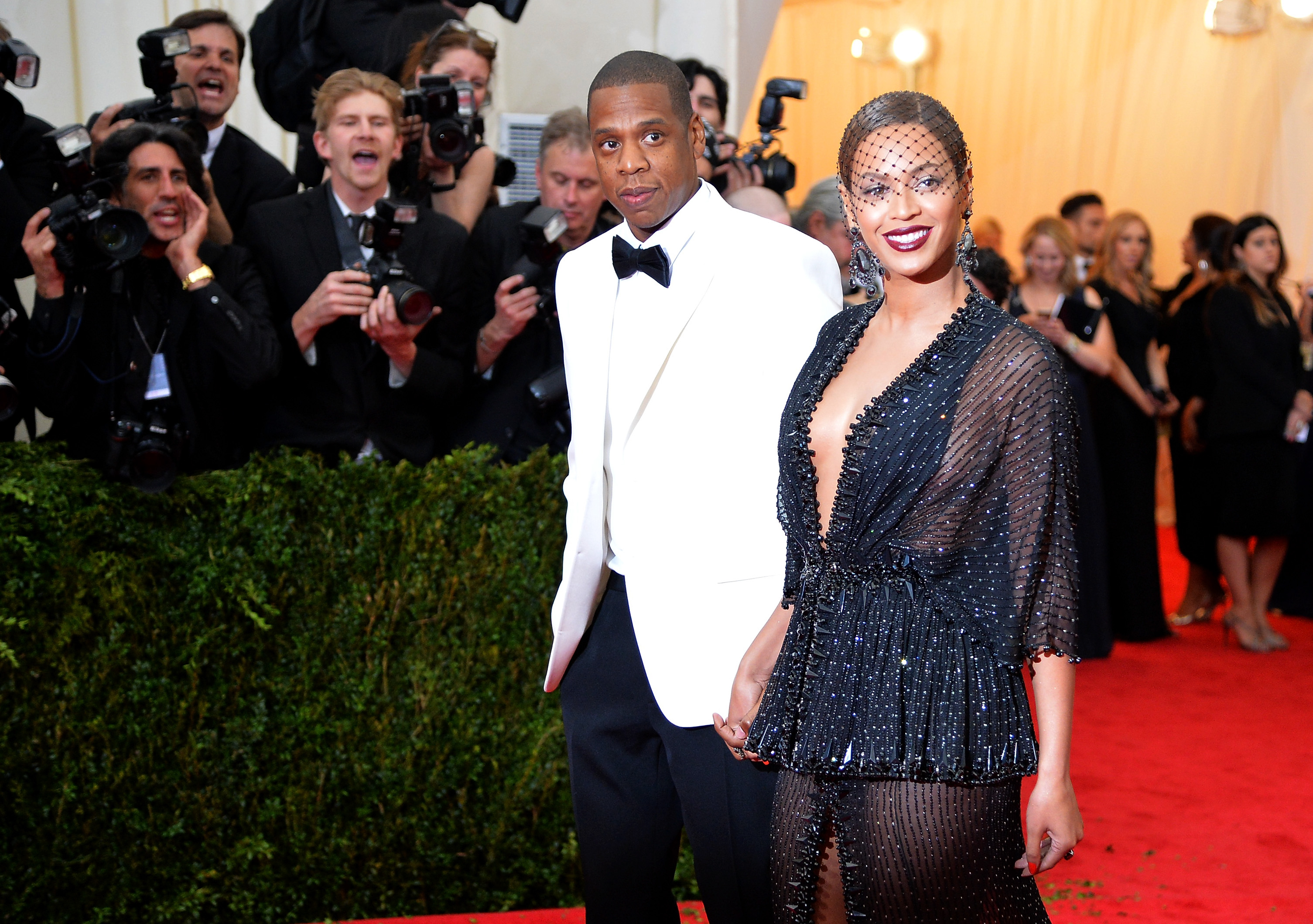 Beyoncé And Solange’s Dad Breaks Silence Over Infamous Jay-Z Elevator Fight