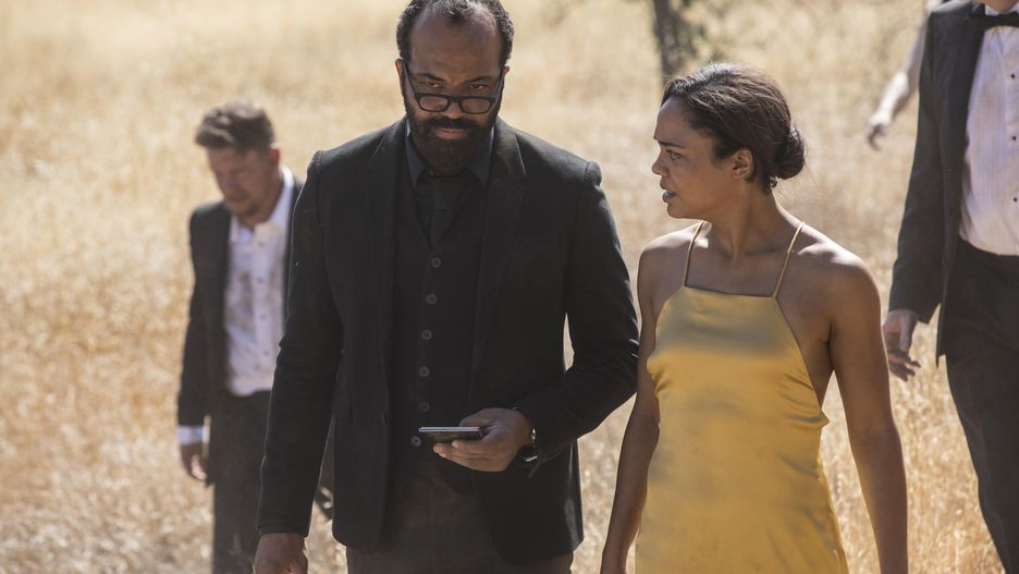 10 Easter Eggs & Other Confusing Crap You Missed In The ‘Westworld’ S2 Premiere