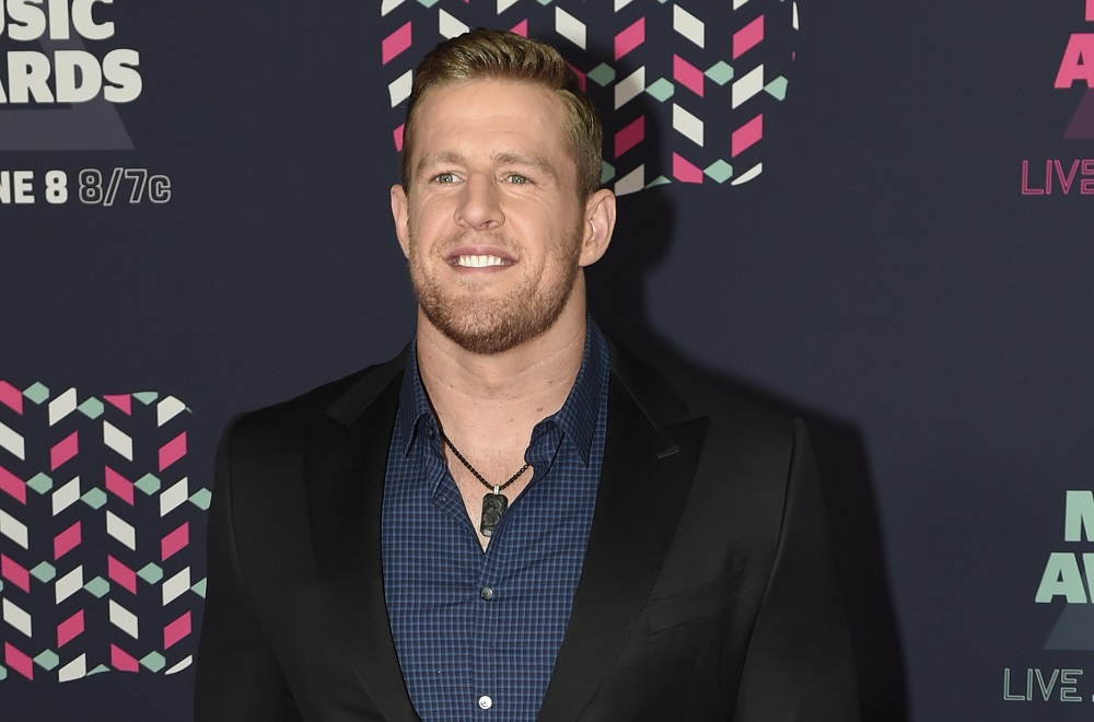 NFL Star J.J. Watt To Pay For The Funerals Of The Texas Shooting Victims