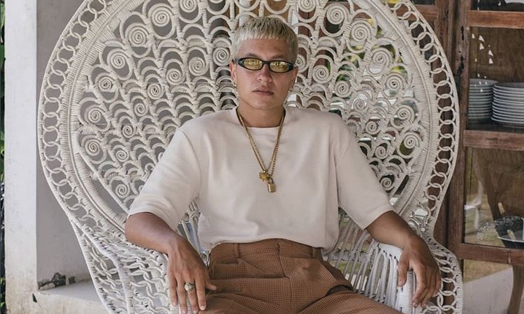 Instagram Star UrMumsYaDad Is Legitimately Throwing A Doof In Bali This July