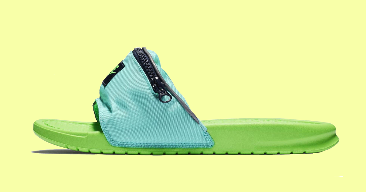 Here’s Everything We’d Stash Inside The Zippy Bags On These New Nike Slides
