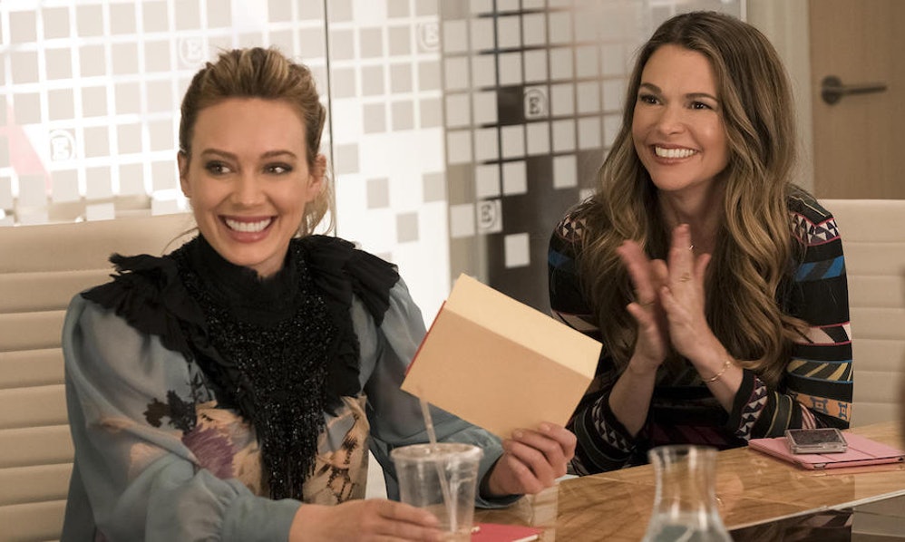 Why Everyone Needs A Work Wife Like Kelsey Peters From ‘Younger’