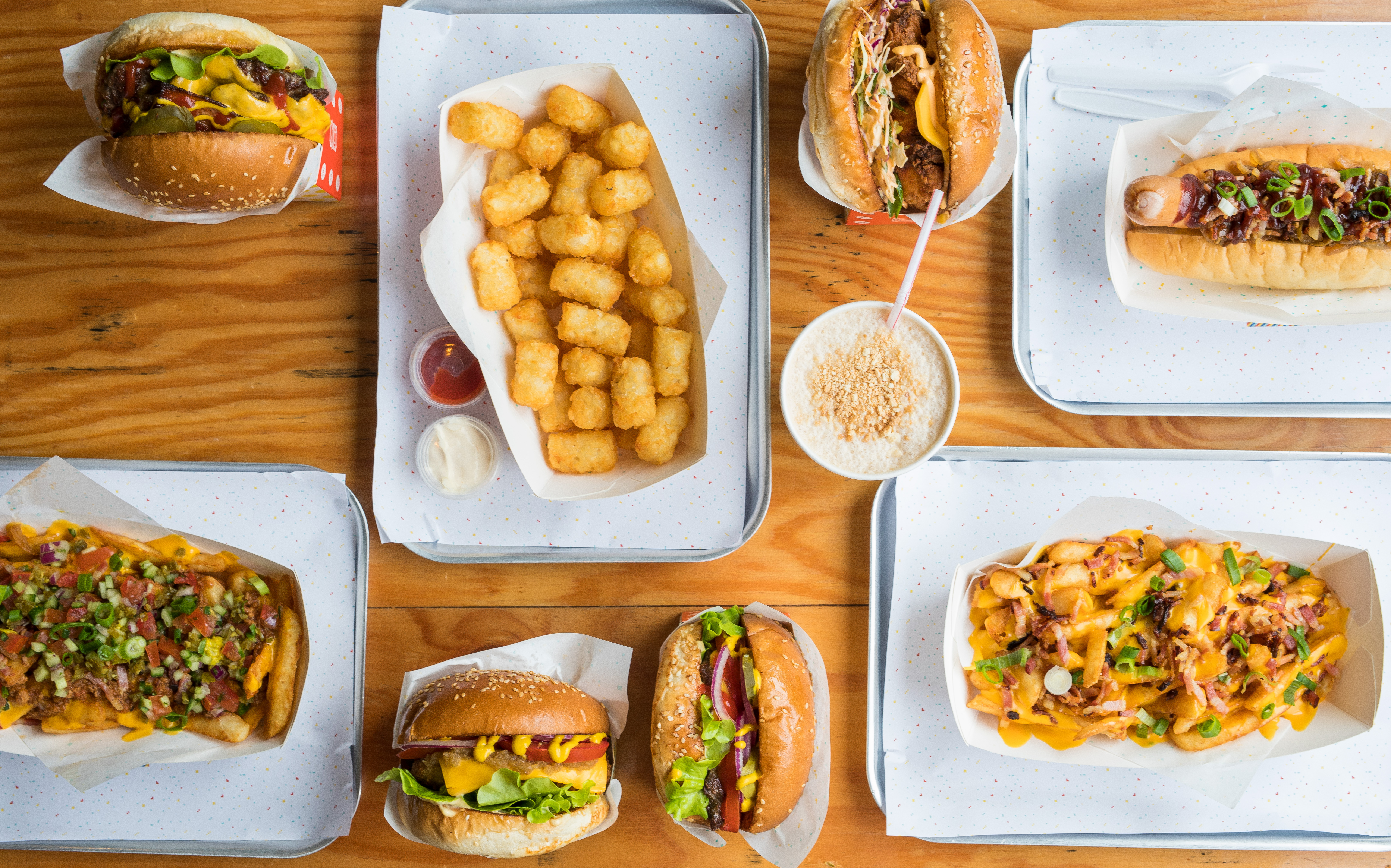 FREELOADER FRIDAYS: Get Hungry, Cos We’re Giving Away $1K Deliveroo Credit