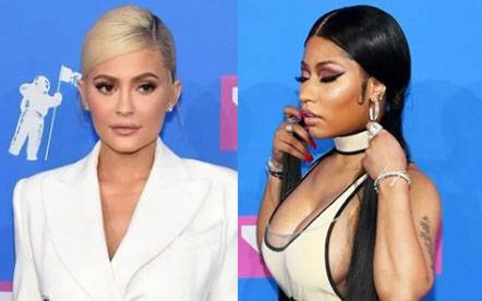 Just Footage Of Kylie Jenner Hauling Ass At The VMAs To Avoid Nicki Minaj