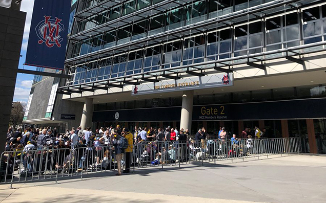 Lines At The MCG Are Already Bullshit Long Ahead Of The Tigers/Pies Game