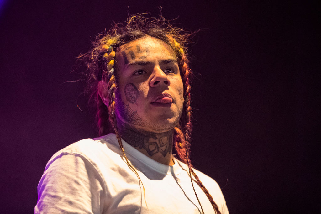 Tekashi 6ix9ine, A Man With ’69’ Tattooed On His Face, Offered Witness Protection