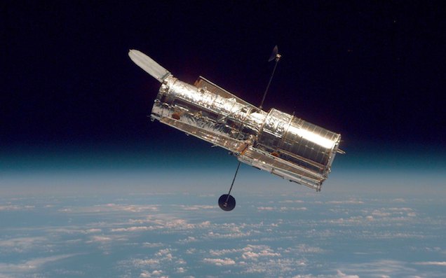 NASA Has Seemingly Fixed The Hubble By Giving It A Good, Healthy Shake