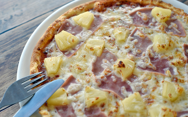 Iceland’s President Is Sorry He Tried To Ban Pineapple Pizza In His Country