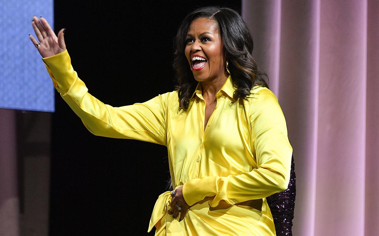 Michelle Obama’s $5,000 Balenciaga Thigh-High Glitter Boots Just Saved 2018