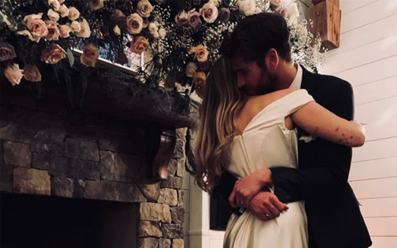 Miley Cyrus Just Shared The First Full-Length Pic Of Her Rumoured Wedding Dress