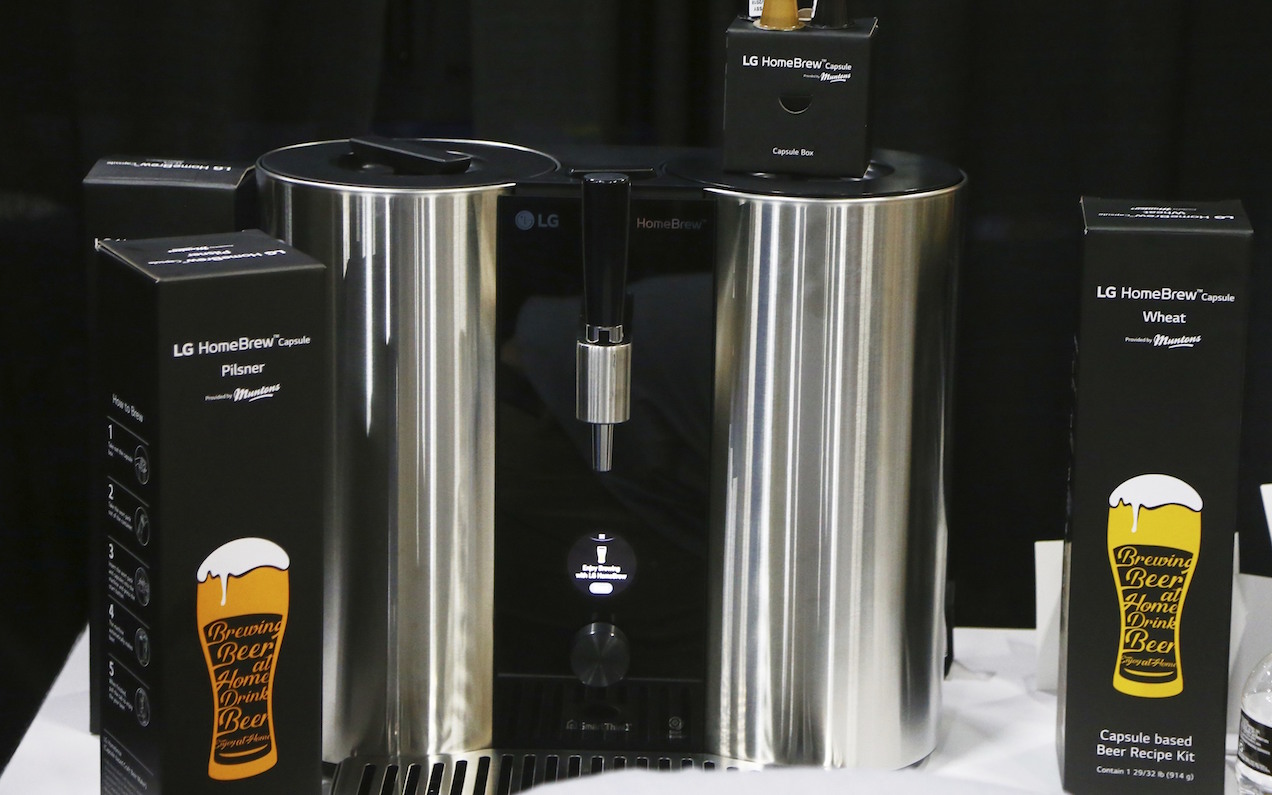 BEERHOLD: LG Unveils A Coffee Pod Machine But For Home Brewing Beer