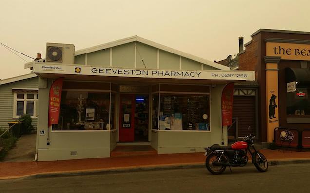 Pharmacist In Tassie’s Geeveston Stays Back To Man The Shop Despite Fire Risk