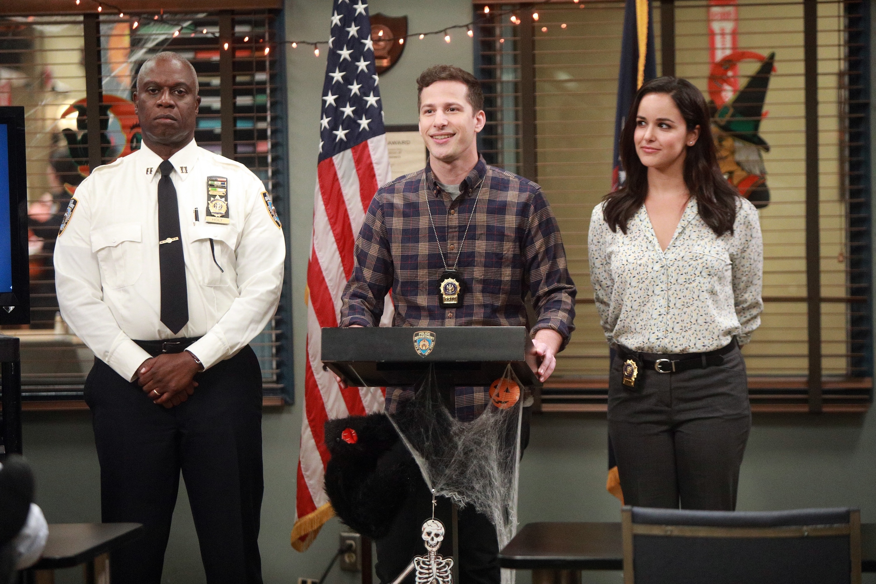 The ‘Brooklyn Nine-Nine’ Crew Teased Some Deets About S6 & NOINE-NOINE