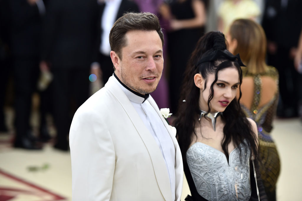 Elon Musk Entertains Notion He’d Sell Sex Tape With Grimes For SpaceX Cash