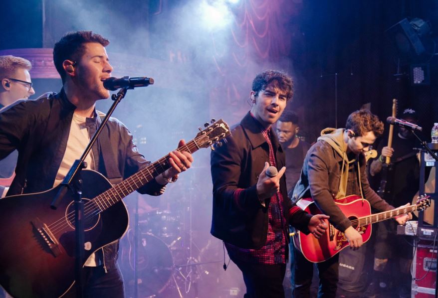 The Jonas Brothers Play Secret Show Days After Their Glorious Reunion 