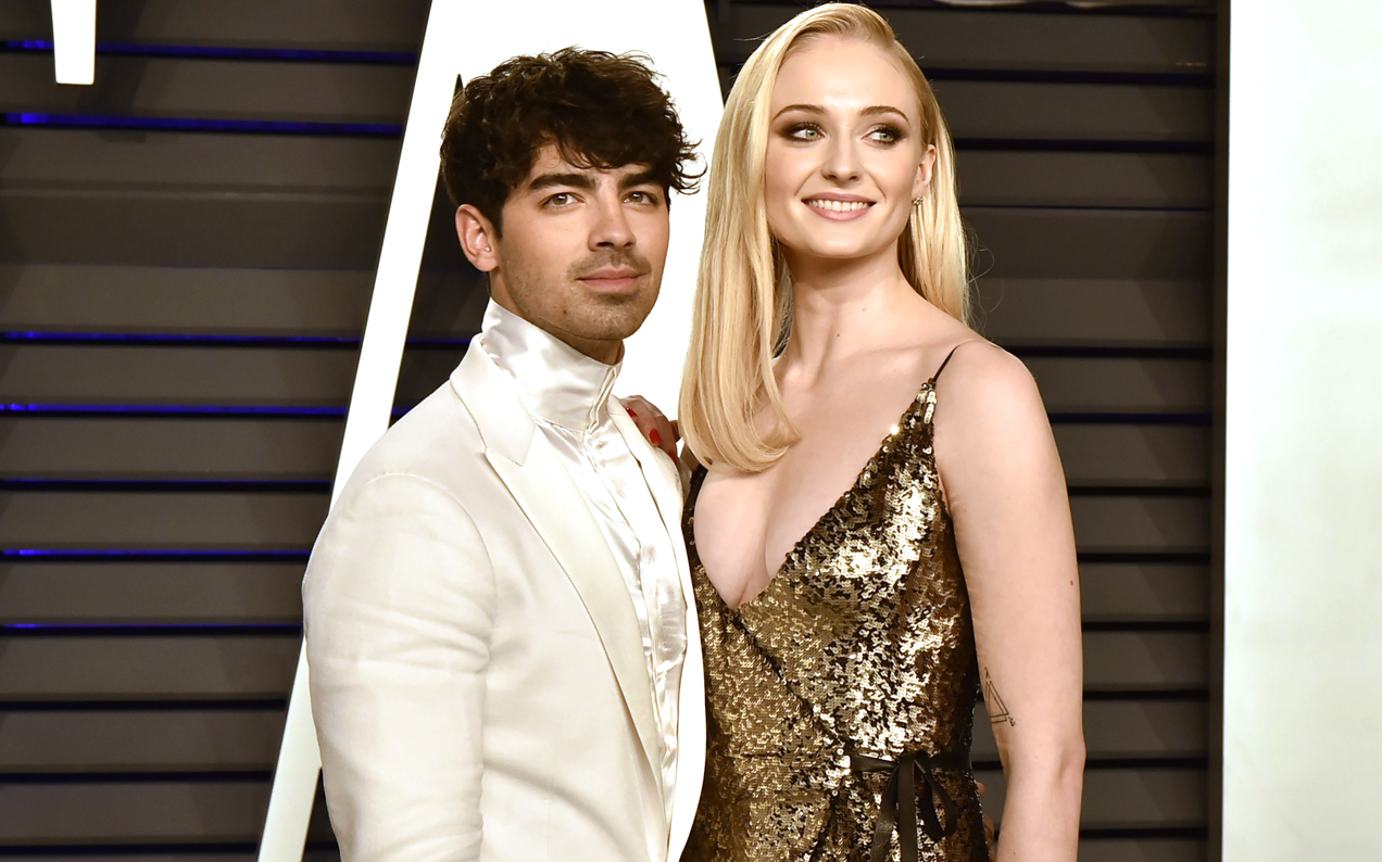 Joe Jonas Knows How ‘Game Of Thrones’ Ends & You Definitely Do Not