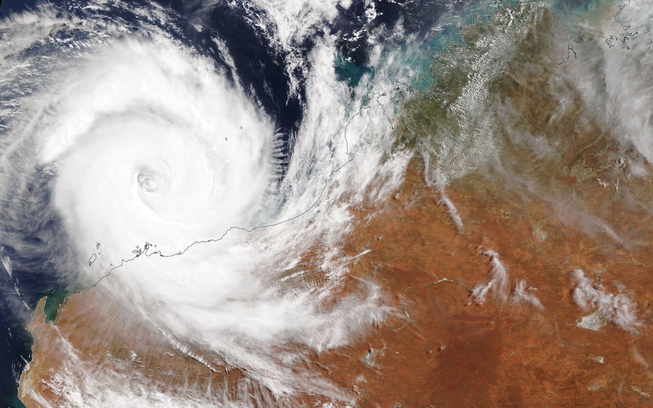 WA Premier Warns Against “Stupid” Behaviour After Reports Of Cyclone Selfies