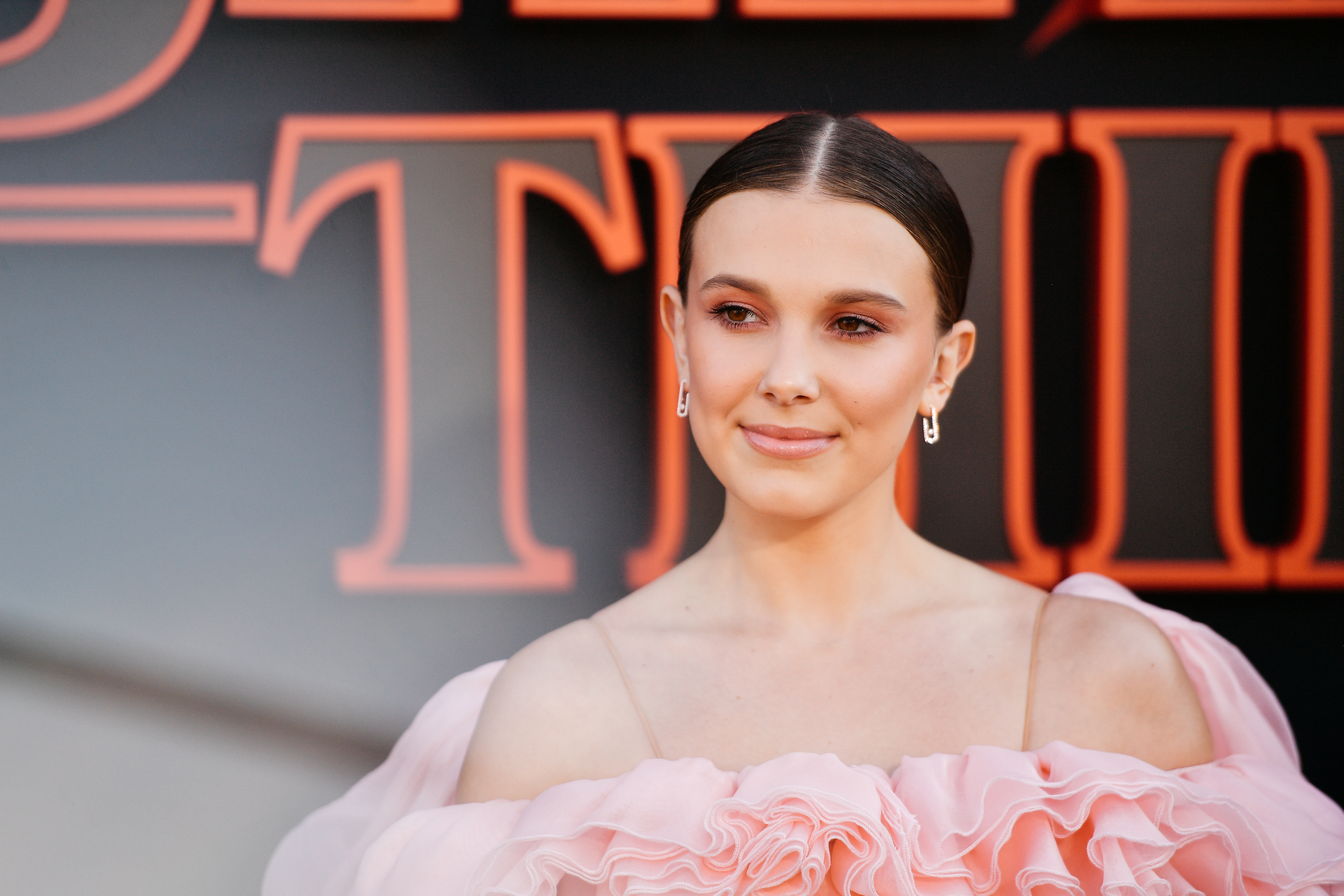 Millie Bobby Brown Is Teaming Up With Her Big Sis To Make A New Netflix Movie