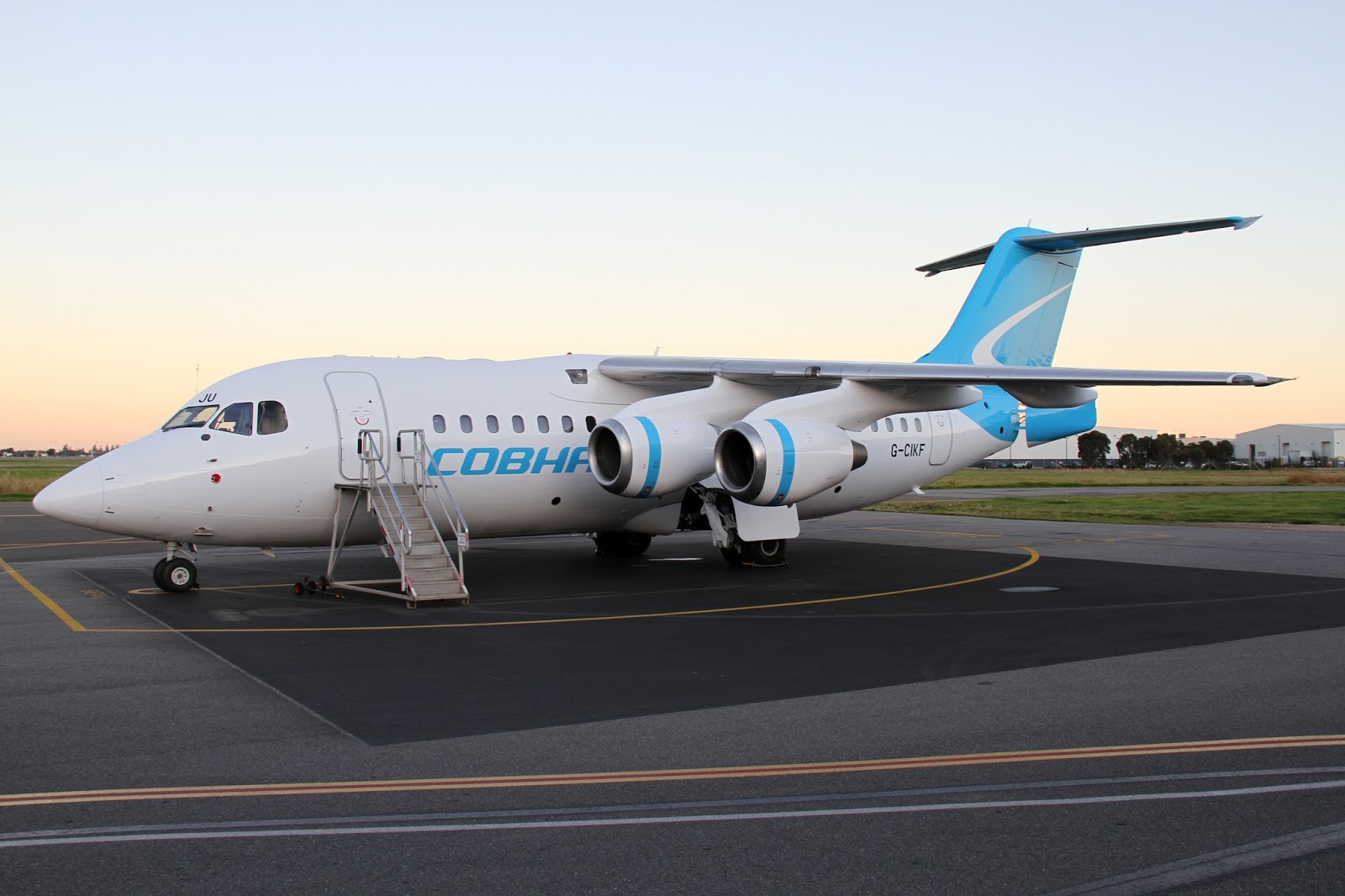BIG YIKES: A Passenger Jet Just Crashed At Perth Airport After Brake Failure