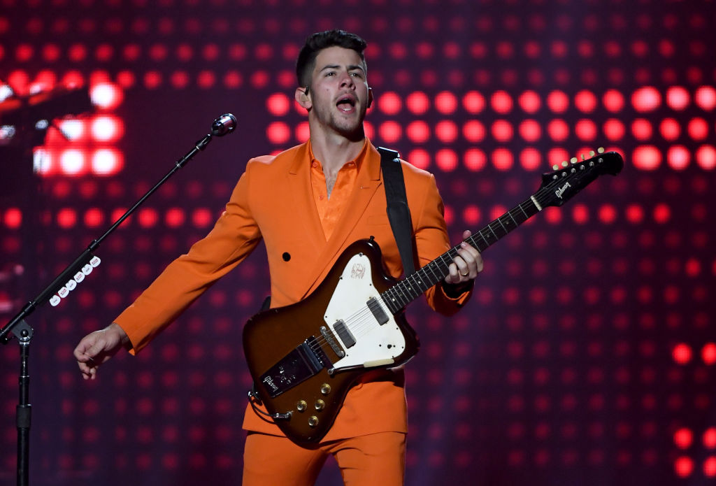 Nick Jonas Groped By A Punter During LA Jonas Brothers Concert & That’s Not Okay