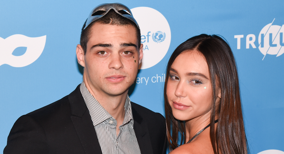 Sorry To Ruin Yr Day But Noah Centineo & Alexis Ren Just Made Things Red Carpet Official