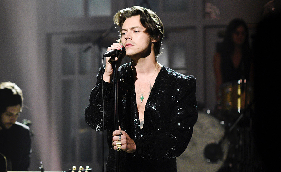 Harry Styles Is Going On A World Tour And Yes, Our Boy Is Making His Way Back To Australia
