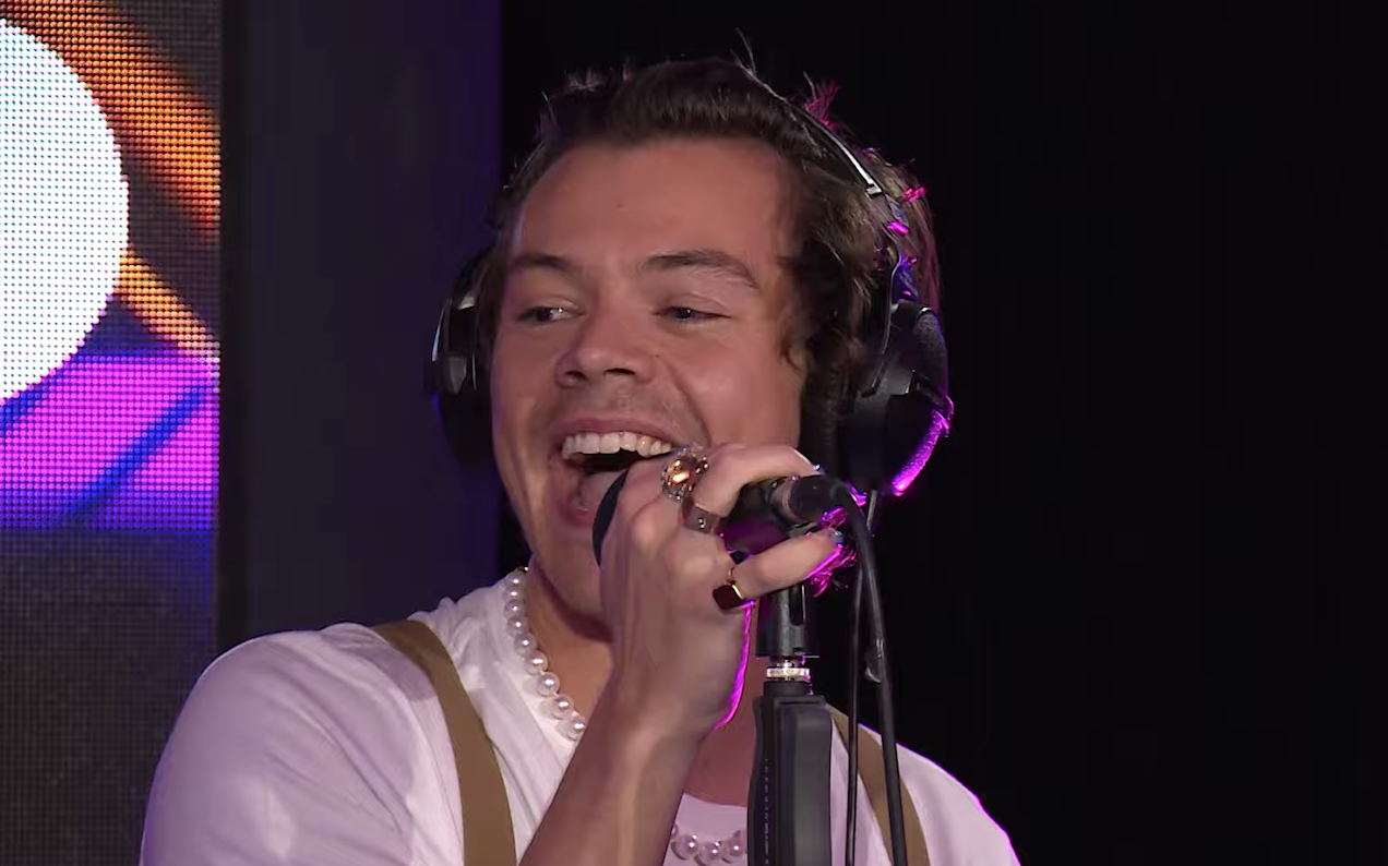 Blessed Harry Styles Covered Lizzo’s ‘Juice’ To Fulfil Your Final 2019 Fantasy
