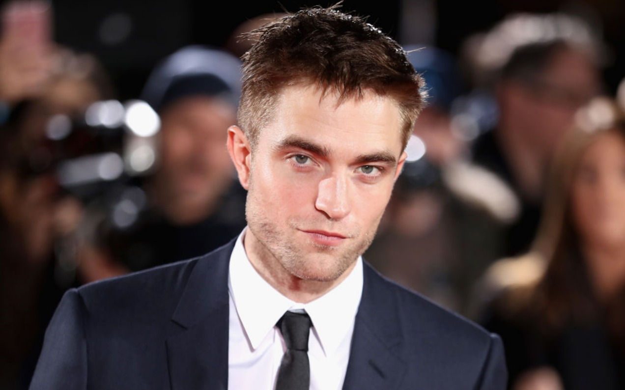Here’s Your First Look At Robert Pattinson In ‘The Batman’ & The Real Hero Here Is That Jawline