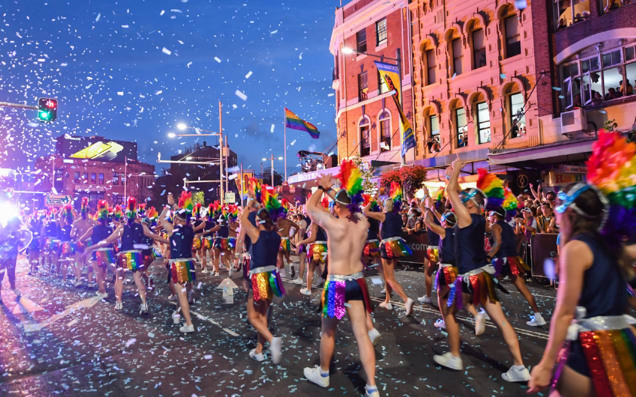 How To Have A Wild Mardi Gras Even If You Hate Crowds More Than Life / Glitter Itself
