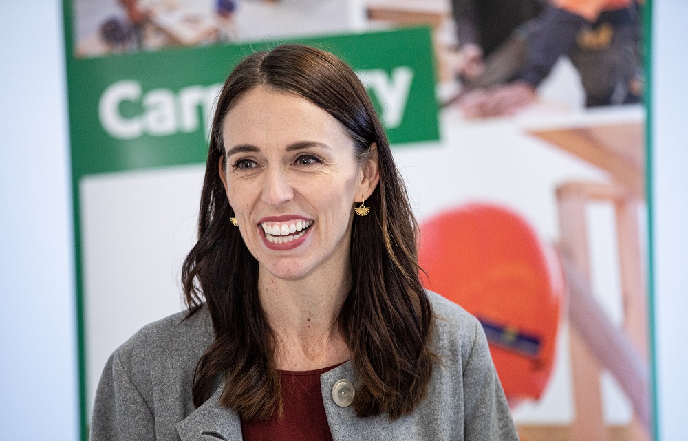 Jacinda Ardern Turned Away From Cafe Cuz NZ’s Not Messing Around With Social Distancing