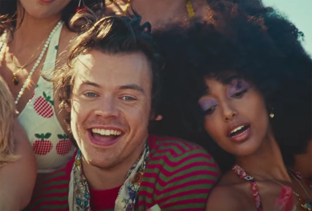 A Model From The ‘Watermelon Sugar’ Vid Called Harry Styles A “Consent King” & Oh My Heart