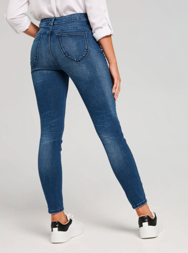 comfortable jeans pants post-isolation